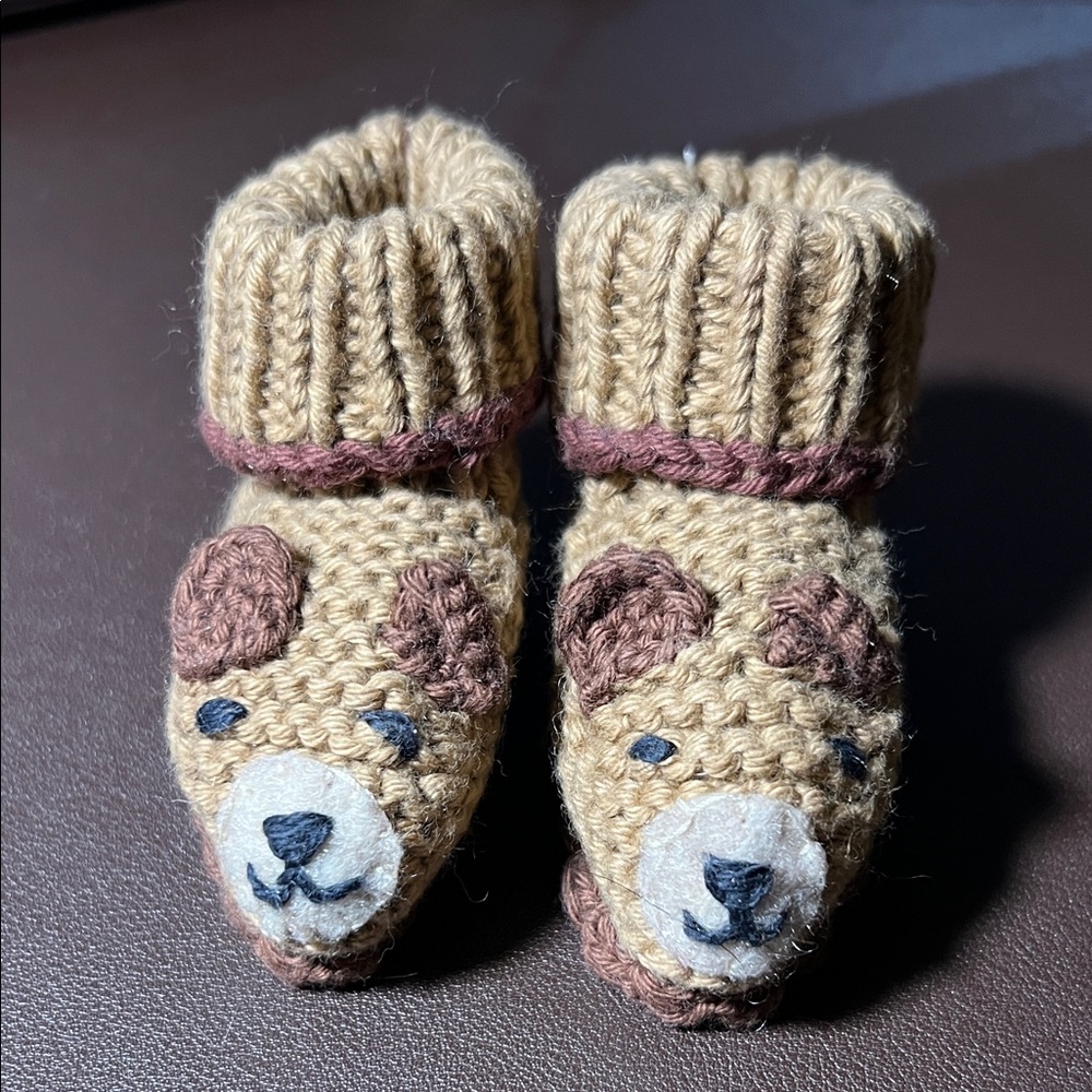 Adorable Knit Bear Baby Booties